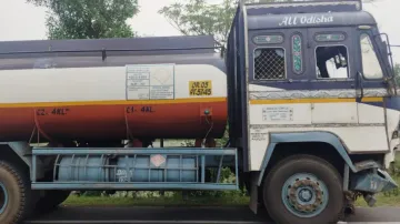 oil tanker