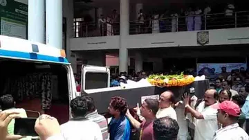 Doctor Whom Odisha Govt Suspended Was Cancer-Stricken; Dies in Bangalore