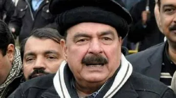 Pak minister threatens India with nuclear war which won't harm Muslims