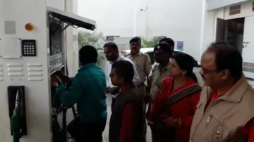 Fuel Theft: Petrol bunks in Sambalpur raided