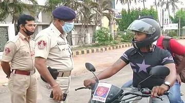 Odisha Fights Corona: DGP Directs Weekly Off, 8-Hour Schedule For Cops On Lockdown Duty