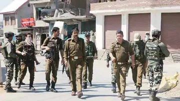 Militants kill 3 abducted policemen in Jammu & Kashmir