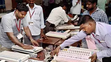 Teacher on poll duty dies of heart attack in Chhattisgarh