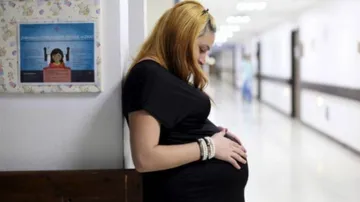 Breast-feeding tips for new moms