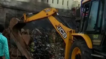 Puri admin begins eviction of structures adjacent to ‘Meghnad Pacheri’