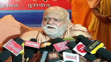 Puri seer stresses on economic well being of servitors