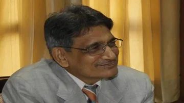Former Chief Justice of India falls prey to online fraud