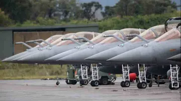 Government using armed forces to defend its decisions on Rafale deal: Congress