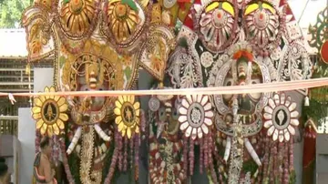 Snana Purnima 2020 LIVE: Holy Trinity Adorns Hati Besha