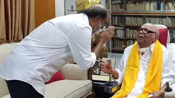 Rajinikanth seeks Karunanidhi's blessings for his political journey