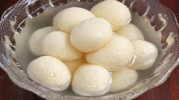 Sweet Social Media & Rasagola Dibasa