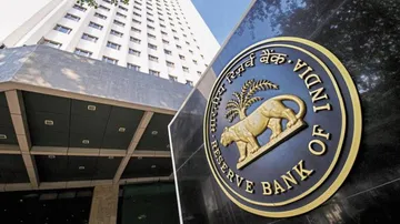 Industry urges RBI Governor to cut interest rate to boost growth
