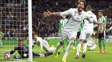 Real Madrid go atop La Liga with controversy as Barcelona lose