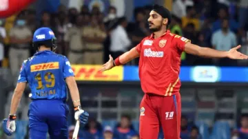 PBKS bowler Arshdeep Singh celebrates after taking the wicket of MI's Nehal Wadhera d