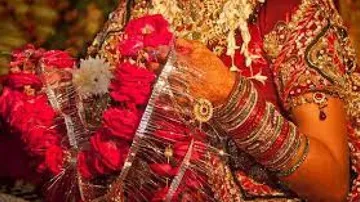 Bride calls off marriage on wedding stage