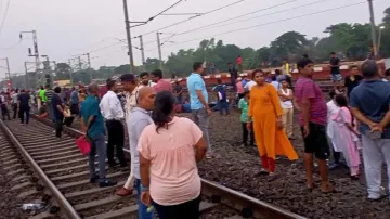 Howrah-Puri Superfast Express 