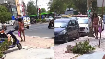 Youth walks on footpath wearing female undergarments, netizens call him male Urfi Javed; watch
