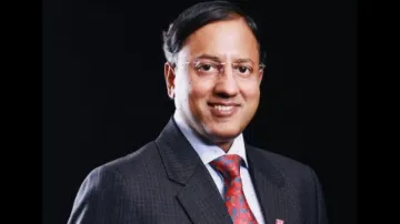 surgeon Dr Raghu Ram