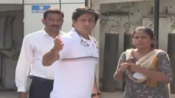 Ex-MP Sidhant Mohapatra earns STA praise for helping accident victim in Bhubaneswar