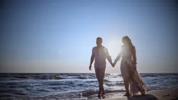 People more likely to get attracted to partners who look like them