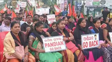 ‘Go Back Pandian’ echoes in Sambalpur ahead of 5T Secretary's visit