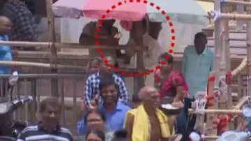 Cop suspended for accepting bribe from devotees in Puri