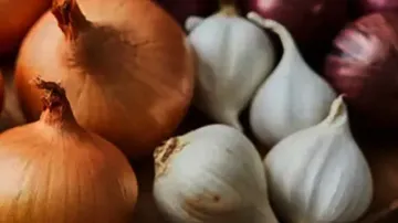 Prebiotic rich artichokes, garlic & onions can keep your gut healthy: Study