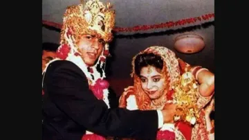 Shah Rukh Khan changed his name to marry Gauri! Picked name as tribute to 2 legendary actors