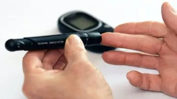 A daily shot of kombucha -- a fermented tea drink --  may help people with Type 2 diabetes who find 