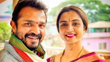  Vijay Raghavendra and his wife Spandana