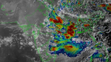 Low pressure-induced heavy rain lashes many parts of Odisha, more spells in store