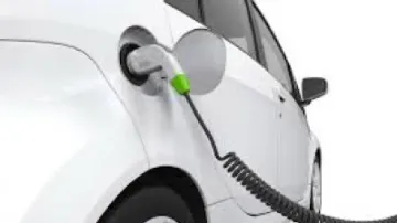 Solid-state batteries, software essential for bigger share in EV era