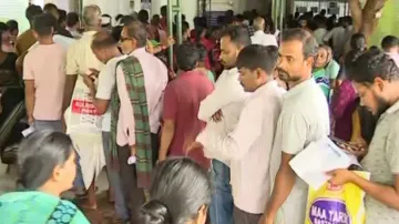 Huge rush at Capital Hospital for dengue tests