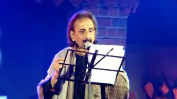 Veteran Odia playback singer Pranab Patnaik unwell, hospitalised 