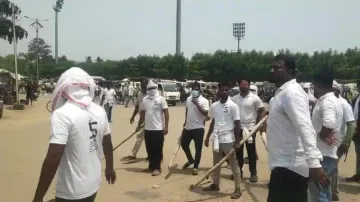 Miscreants Wearing 5T T-Shirts Threaten To attack