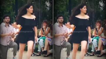 Girl rejects boy’s proposal in full public, video will leave you heartbroken – Watch