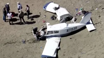 4 Killed In Small Plane Crash In US