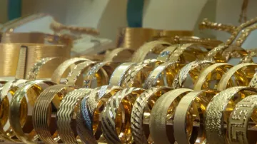 Gold price drops: Will It drop below Rs 50000? Experts predict big for consumers