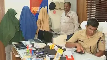 Cheating gang busted in Koraput