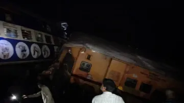 Visakhapatnam-Rayagada Passenger train derails 
