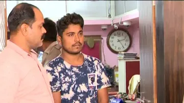 Caretaker arrested for stealing gold ornaments