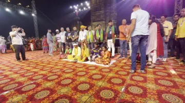 Odisha tribal couple ties knot on stage, leaves spectators spellbound