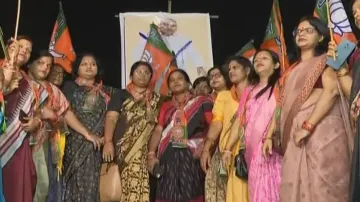Odisha BJP Mahila Morcha burns effigy of Bihar CM Nitish Kumar over controversial remarks on women