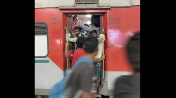 Huge Rush In Trains