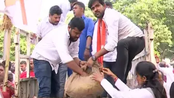 BJP Dumps Garbage In Front Of BMC Office