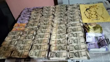 Cash Recovered From Police IIC's Quarter