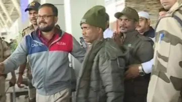 Odia labourers rescued from Uttarakhand tunnel land in Bhubaneswar, get rousing welcome
