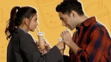 Suhana Khan, Agastya Nanda indulge in a playful banter; watch