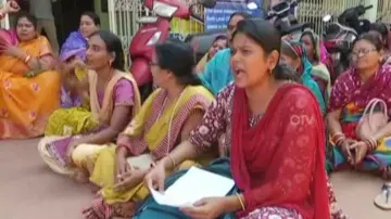 Irregularities alleged in MBK & Bank Mitra recruitment in Odisha; aspirants stage protest 