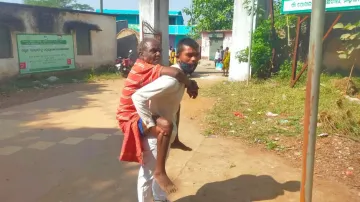 Shocking! Odisha octogenarian piggybacks on relative for 8 km to get pension  